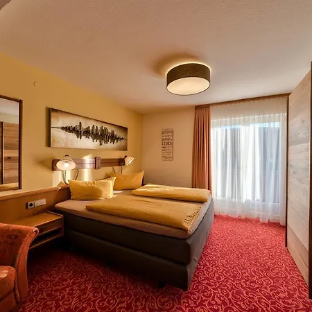 Hotel Sonneneck -adults Only- Titisee-Neustadt